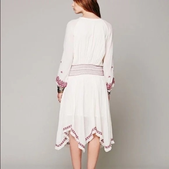 Free People Neo Folk Embroidered boho midi Dress elastic waist 33967 - Picture 3 of 15